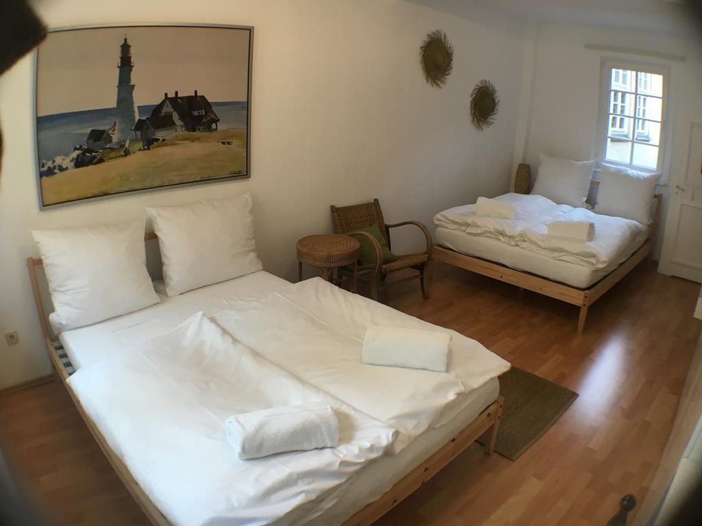 Privatzimmer In Bester Altstadtlage Tübingen Szoba fotó